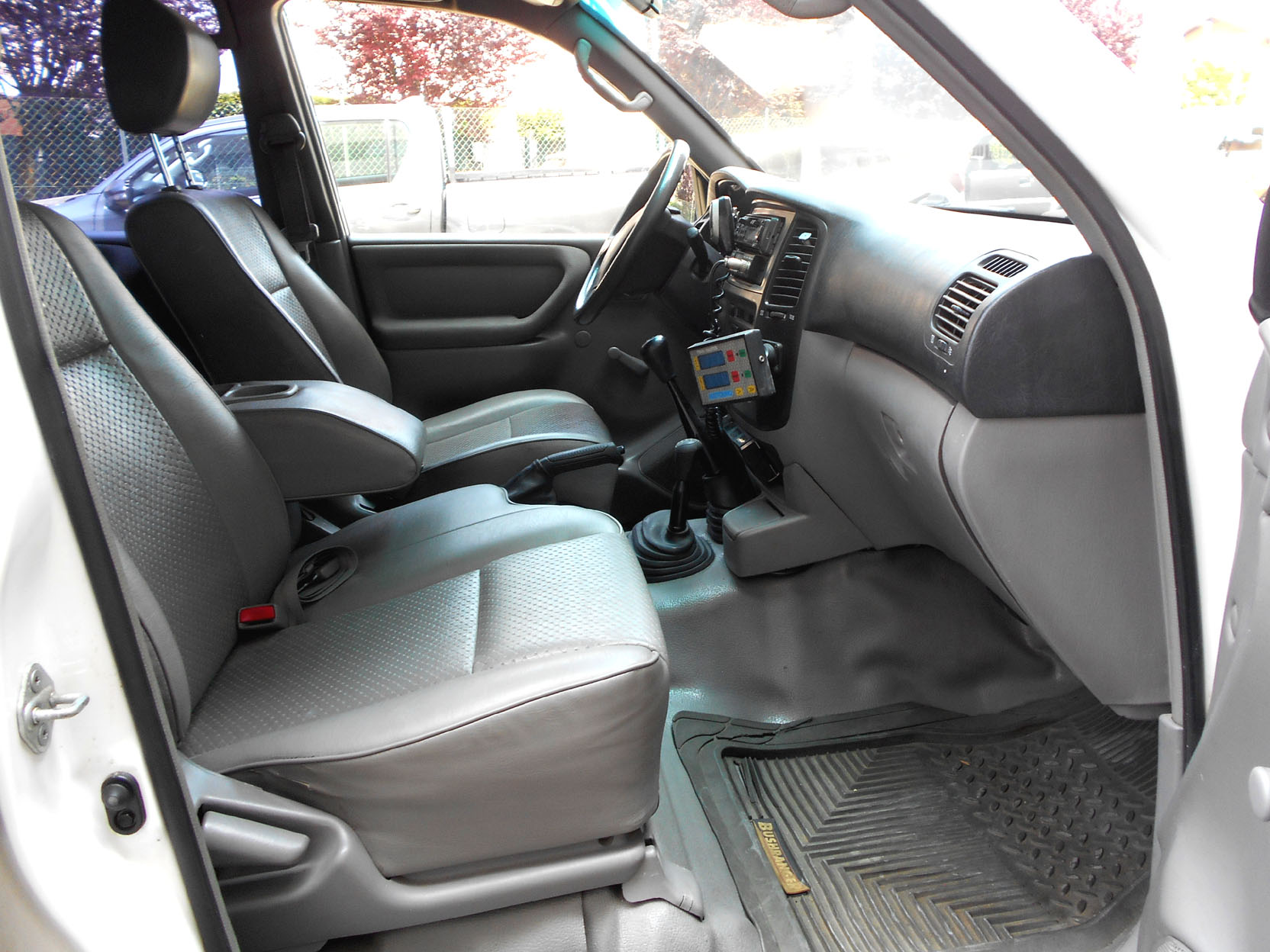 Toyota Landcruiser HZJ105 Piero foto3a_