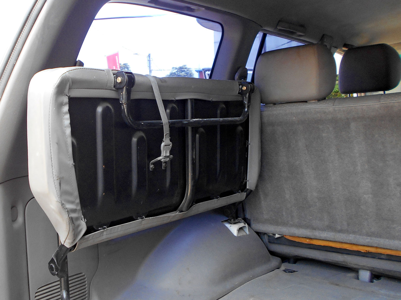 Toyota Landcruiser HZJ105 Piero foto5aa